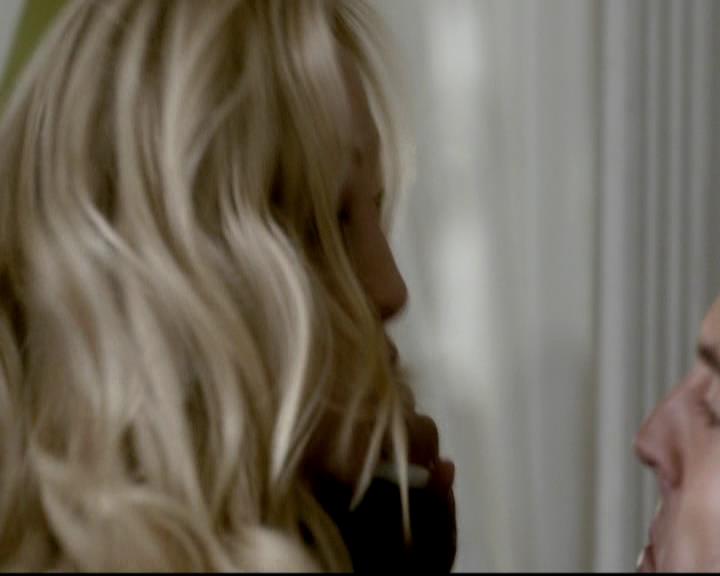 VampireDiariesWorld-dot-org_4x01GrowingPains0409.jpg