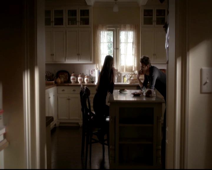 VampireDiariesWorld-dot-org_4x01GrowingPains0419.jpg