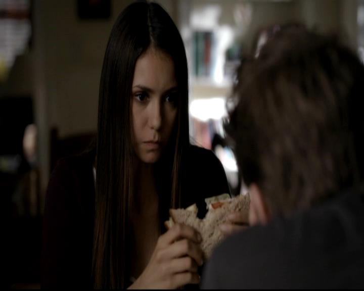 VampireDiariesWorld-dot-org_4x01GrowingPains0424.jpg