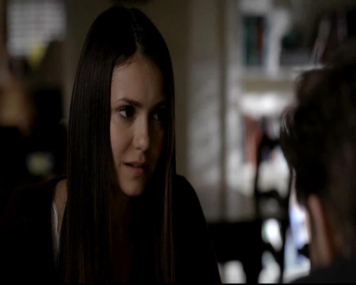 VampireDiariesWorld-dot-org_4x01GrowingPains0437.jpg