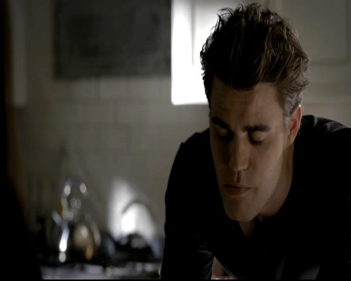 VampireDiariesWorld-dot-org_4x01GrowingPains0439.jpg