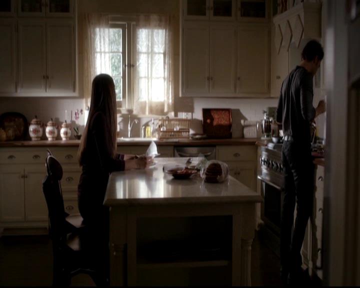 VampireDiariesWorld-dot-org_4x01GrowingPains0444.jpg