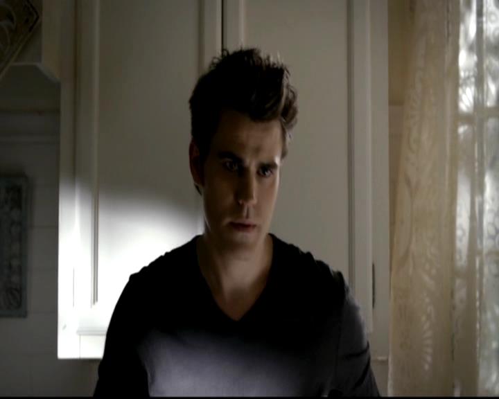 VampireDiariesWorld-dot-org_4x01GrowingPains0449.jpg