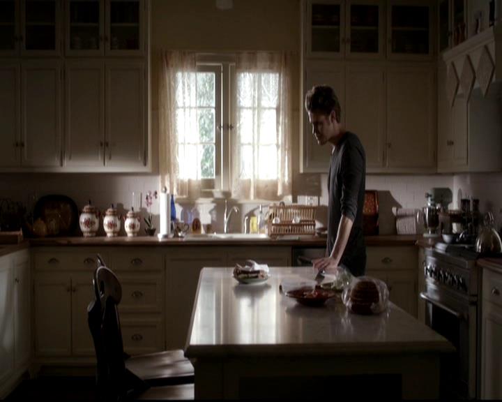 VampireDiariesWorld-dot-org_4x01GrowingPains0534.jpg