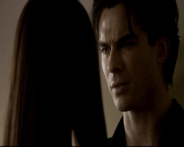 VampireDiariesWorld-dot-org_4x01GrowingPains0603.jpg