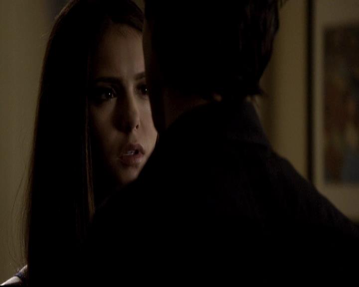 VampireDiariesWorld-dot-org_4x01GrowingPains0613.jpg