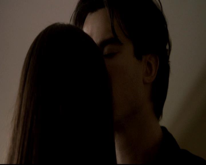 VampireDiariesWorld-dot-org_4x01GrowingPains0616.jpg