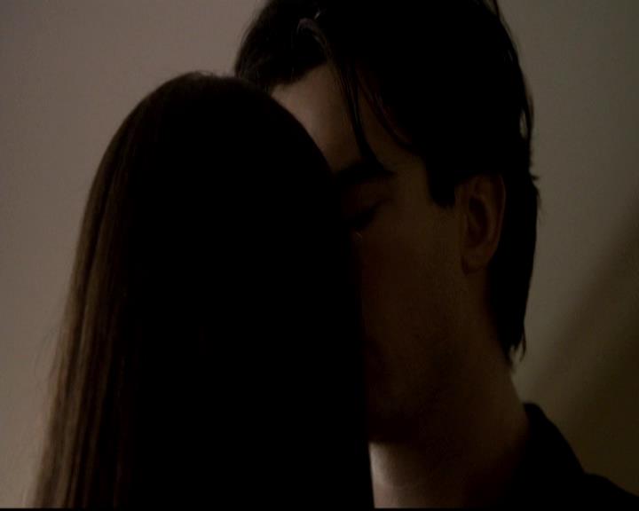 VampireDiariesWorld-dot-org_4x01GrowingPains0617.jpg