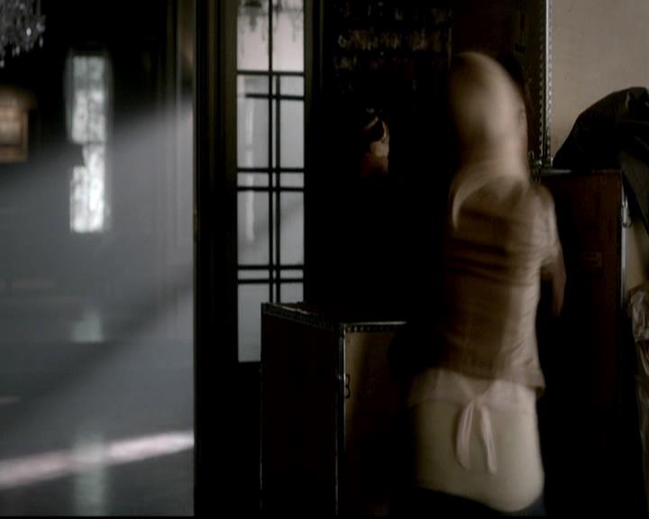 VampireDiariesWorld-dot-org_4x01GrowingPains0684.jpg