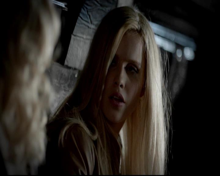 VampireDiariesWorld-dot-org_4x01GrowingPains0775.jpg