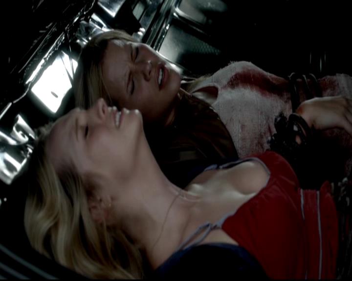 VampireDiariesWorld-dot-org_4x01GrowingPains0781.jpg