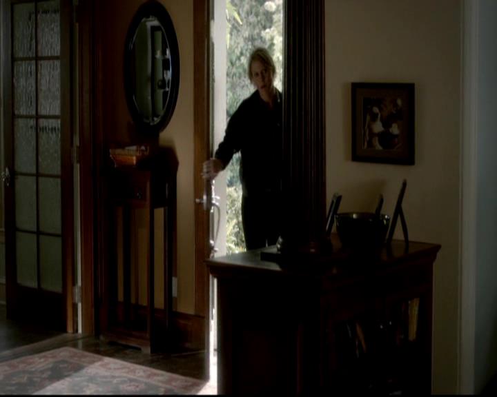 VampireDiariesWorld-dot-org_4x01GrowingPains0820.jpg