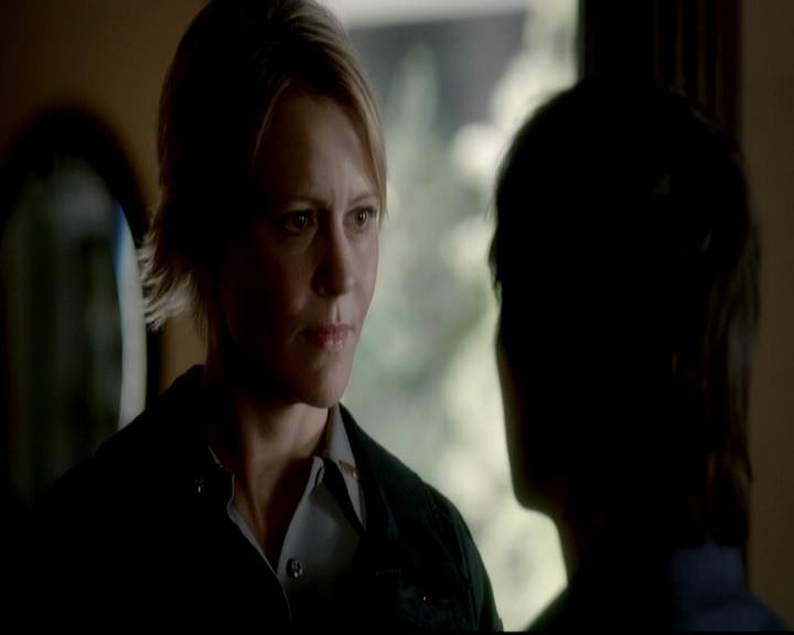 VampireDiariesWorld-dot-org_4x01GrowingPains0837.jpg