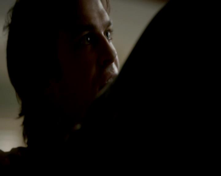 VampireDiariesWorld-dot-org_4x01GrowingPains0855.jpg