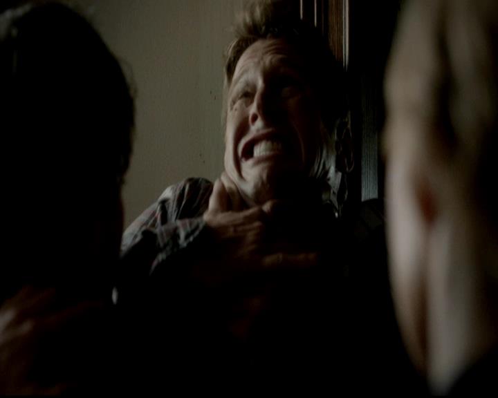 VampireDiariesWorld-dot-org_4x01GrowingPains0856.jpg