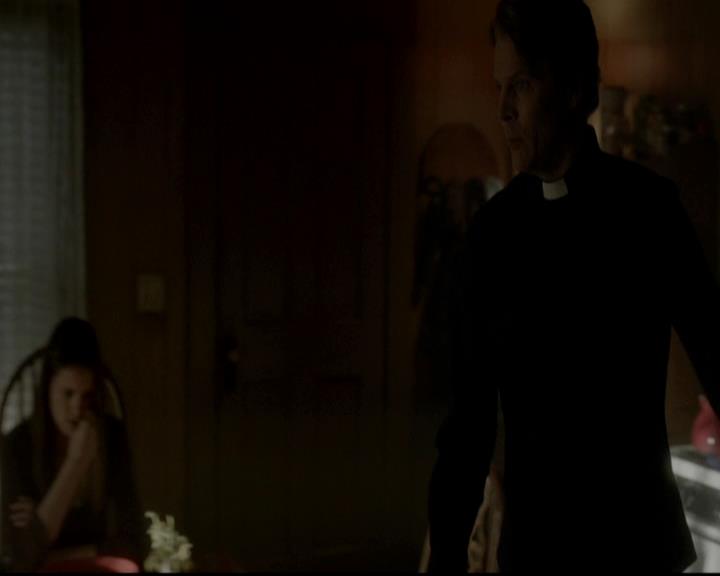 VampireDiariesWorld-dot-org_4x01GrowingPains0873.jpg