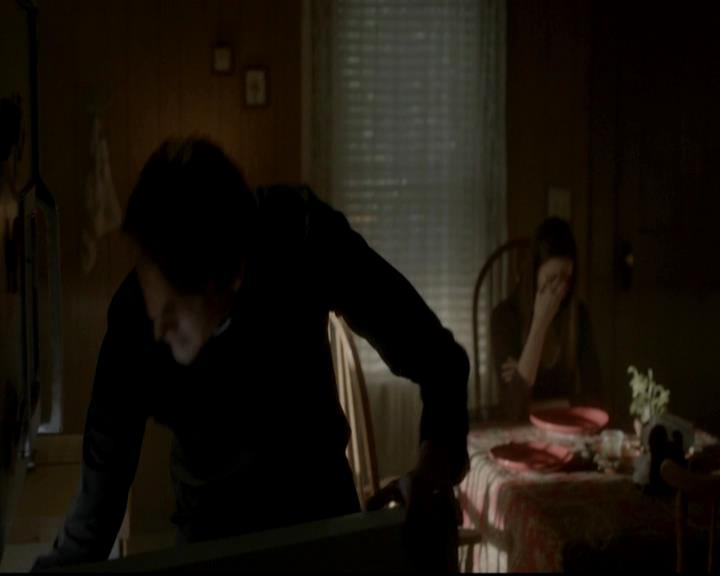 VampireDiariesWorld-dot-org_4x01GrowingPains0876.jpg