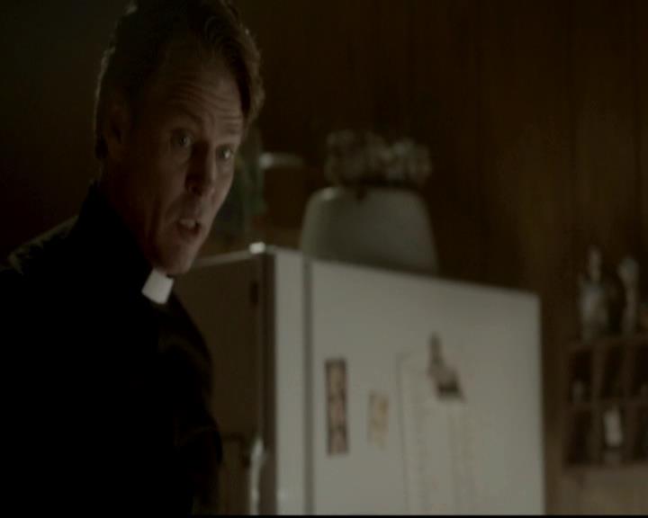 VampireDiariesWorld-dot-org_4x01GrowingPains0920.jpg