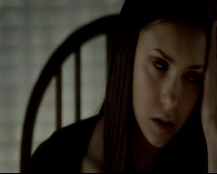 VampireDiariesWorld-dot-org_4x01GrowingPains0926.jpg