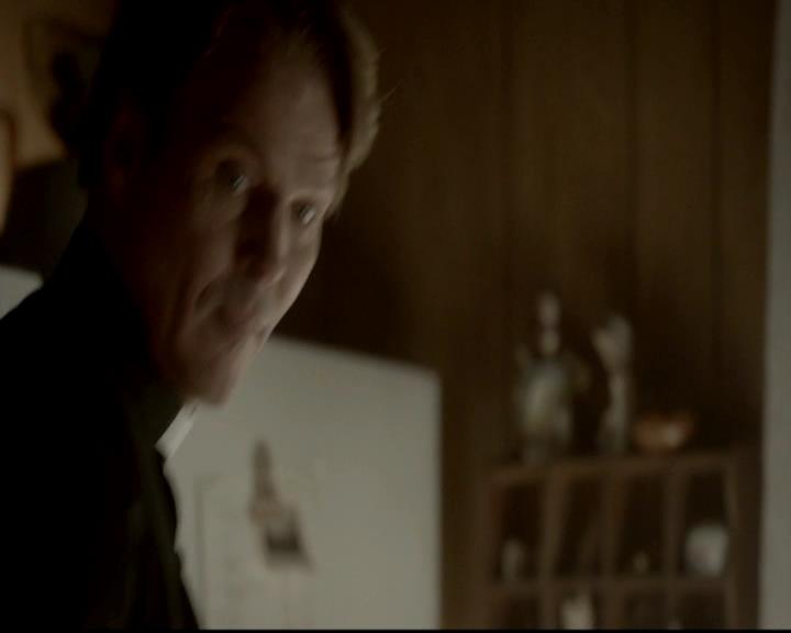 VampireDiariesWorld-dot-org_4x01GrowingPains0929.jpg