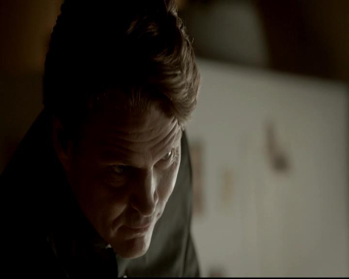 VampireDiariesWorld-dot-org_4x01GrowingPains0933.jpg