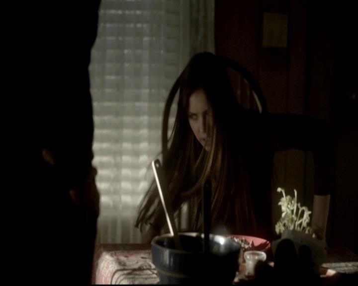 VampireDiariesWorld-dot-org_4x01GrowingPains0956.jpg