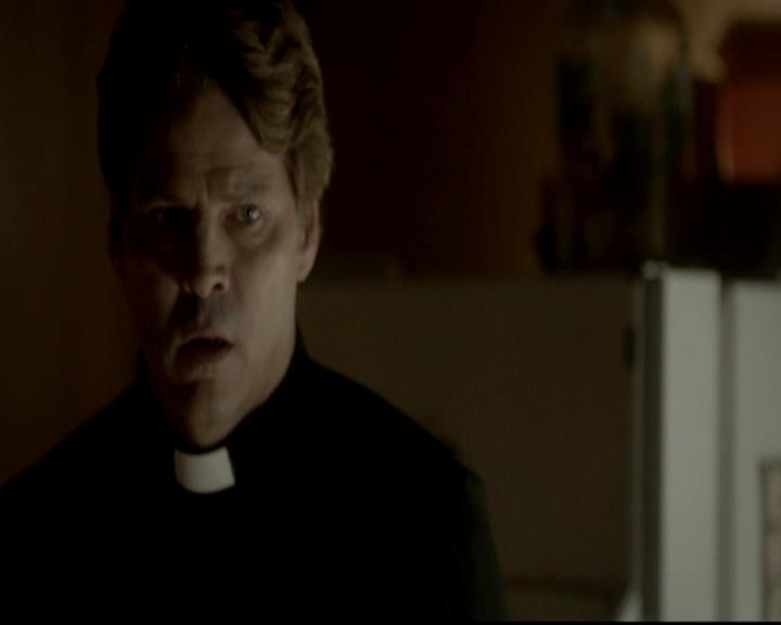 VampireDiariesWorld-dot-org_4x01GrowingPains0957.jpg