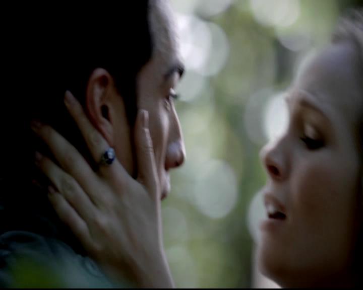 VampireDiariesWorld-dot-org_4x01GrowingPains0979.jpg