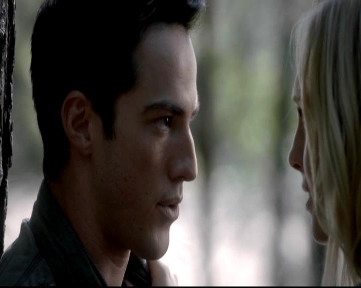 VampireDiariesWorld-dot-org_4x01GrowingPains0983.jpg