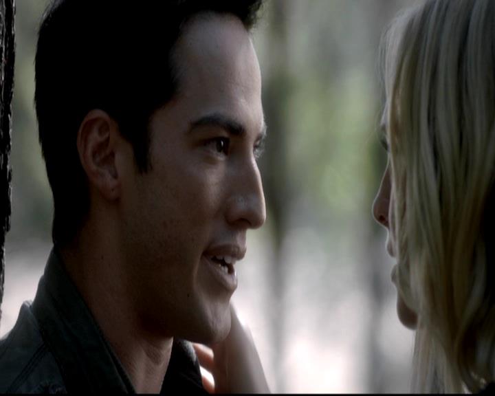 VampireDiariesWorld-dot-org_4x01GrowingPains0984.jpg