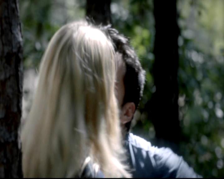 VampireDiariesWorld-dot-org_4x01GrowingPains0992.jpg