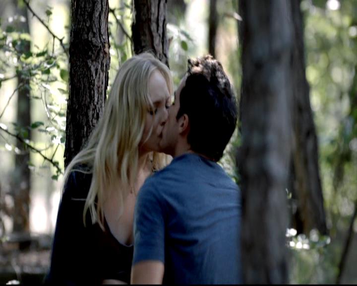 VampireDiariesWorld-dot-org_4x01GrowingPains0993.jpg