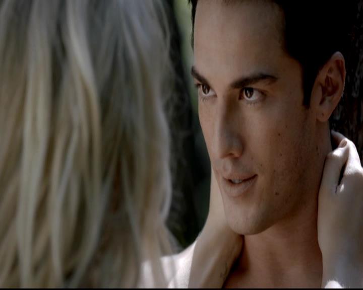 VampireDiariesWorld-dot-org_4x01GrowingPains1017.jpg