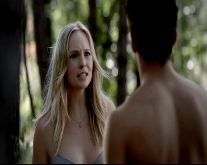 VampireDiariesWorld-dot-org_4x01GrowingPains1030.jpg