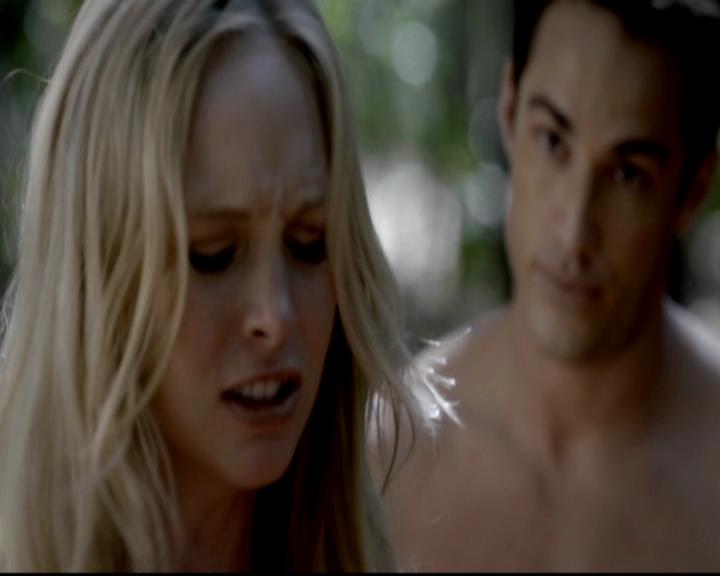 VampireDiariesWorld-dot-org_4x01GrowingPains1041.jpg