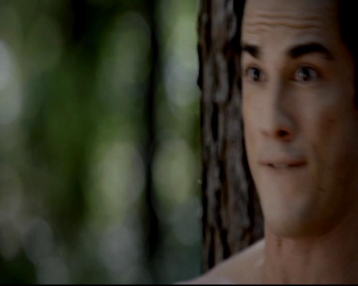 VampireDiariesWorld-dot-org_4x01GrowingPains1045.jpg