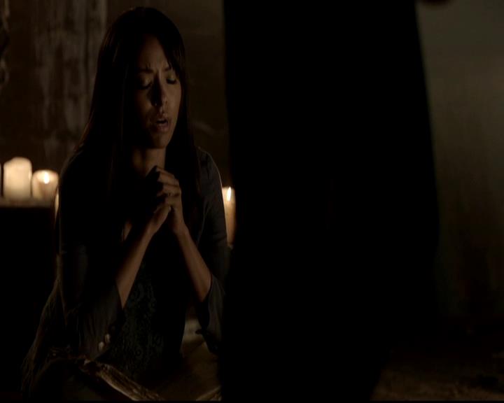 VampireDiariesWorld-dot-org_4x01GrowingPains1062.jpg