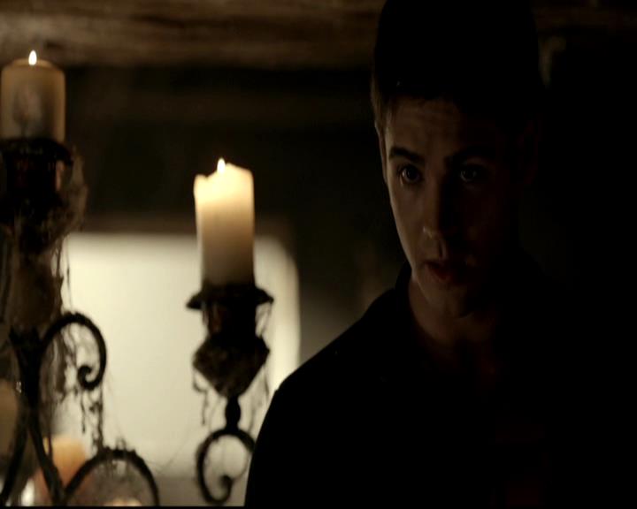 VampireDiariesWorld-dot-org_4x01GrowingPains1079.jpg