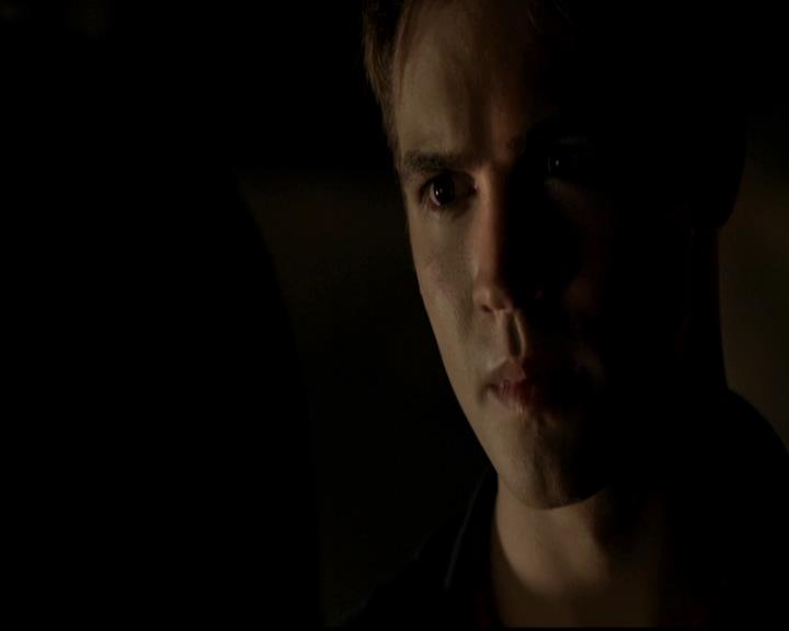 VampireDiariesWorld-dot-org_4x01GrowingPains1104.jpg