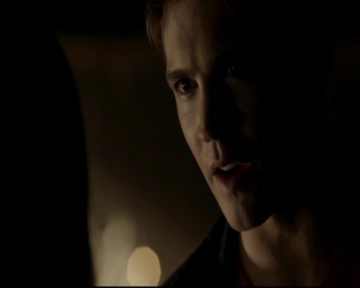 VampireDiariesWorld-dot-org_4x01GrowingPains1113.jpg