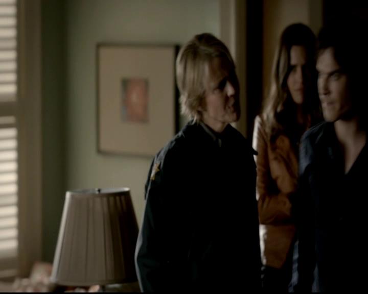 VampireDiariesWorld-dot-org_4x01GrowingPains1121.jpg