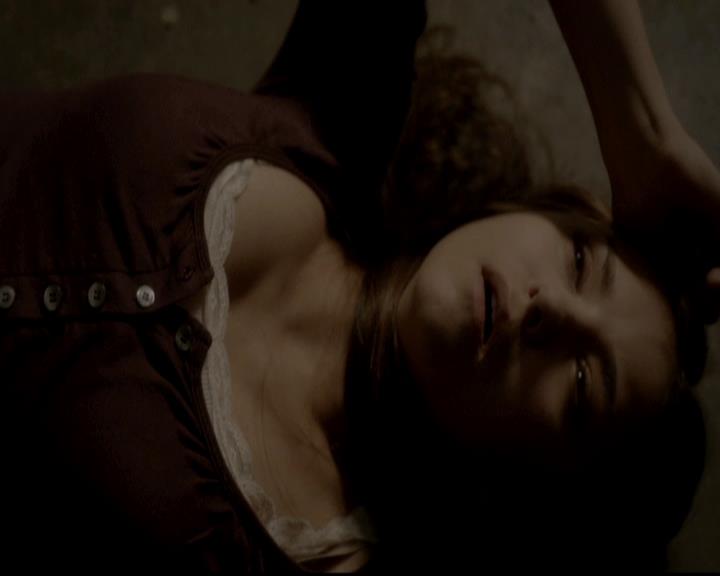 VampireDiariesWorld-dot-org_4x01GrowingPains1158.jpg