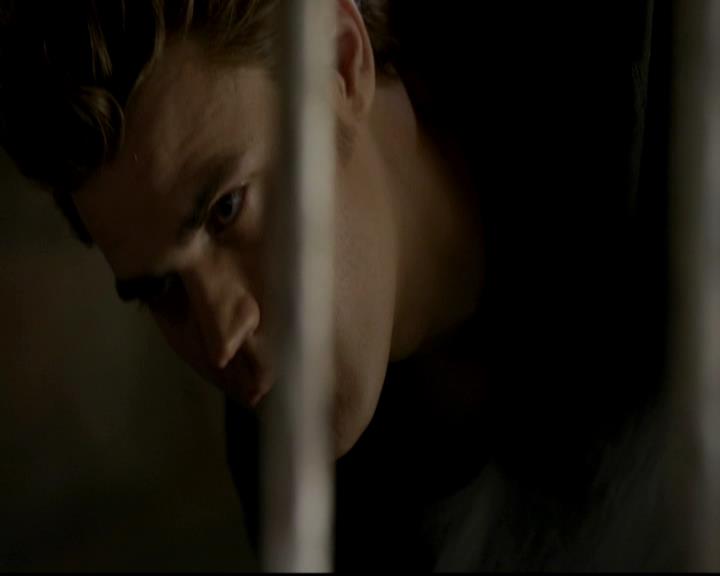 VampireDiariesWorld-dot-org_4x01GrowingPains1198.jpg