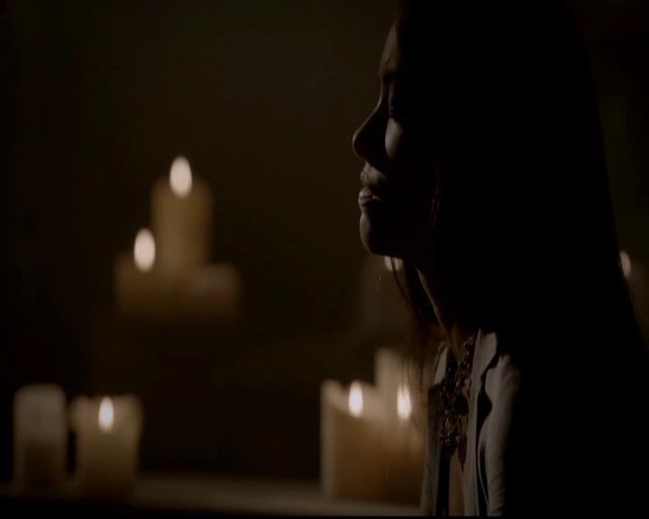 VampireDiariesWorld-dot-org_4x01GrowingPains1217.jpg