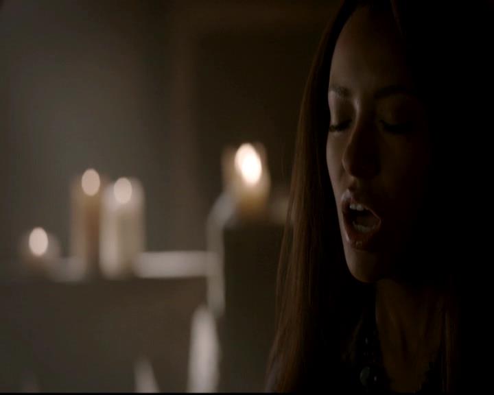 VampireDiariesWorld-dot-org_4x01GrowingPains1223.jpg