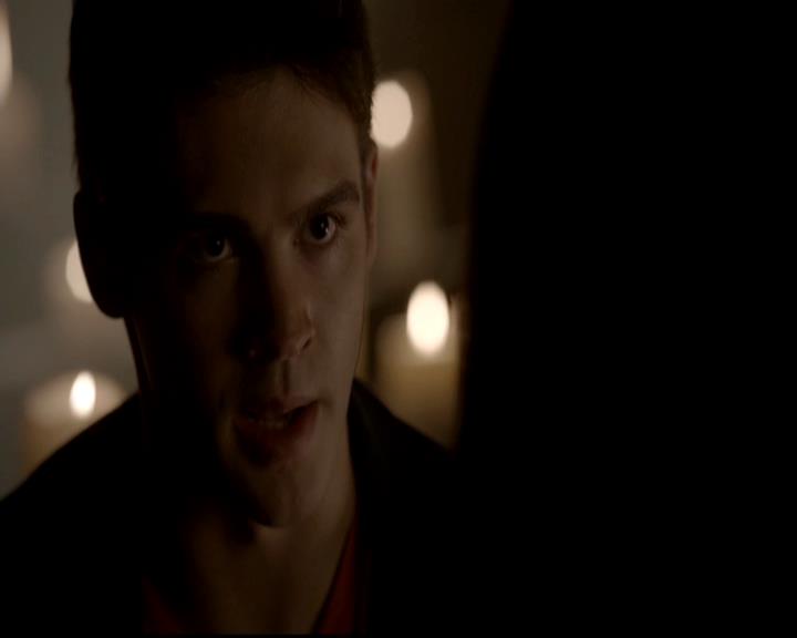 VampireDiariesWorld-dot-org_4x01GrowingPains1243.jpg