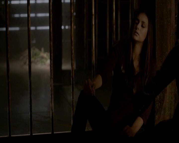 VampireDiariesWorld-dot-org_4x01GrowingPains1277.jpg