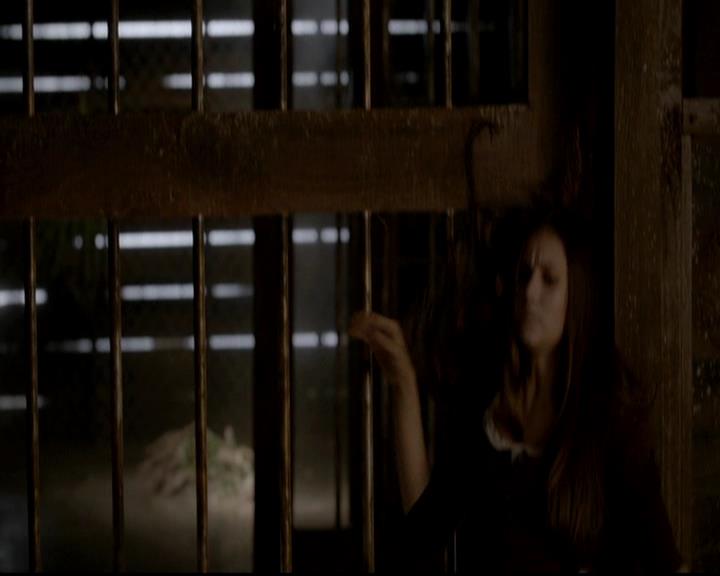 VampireDiariesWorld-dot-org_4x01GrowingPains1310.jpg