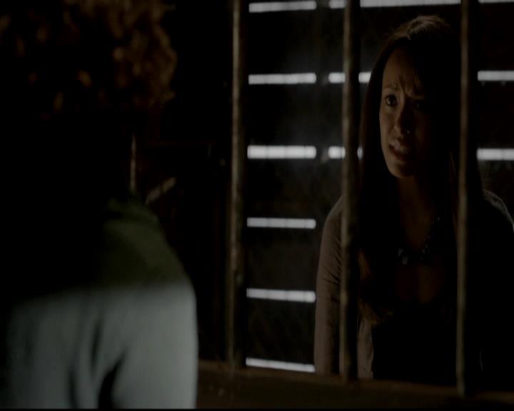 VampireDiariesWorld-dot-org_4x01GrowingPains1320.jpg