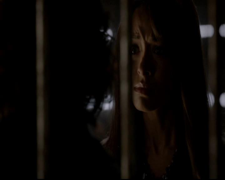 VampireDiariesWorld-dot-org_4x01GrowingPains1331.jpg